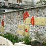 Fresque stuccée décors coquelicots géants composition - Le Vigan - Gars